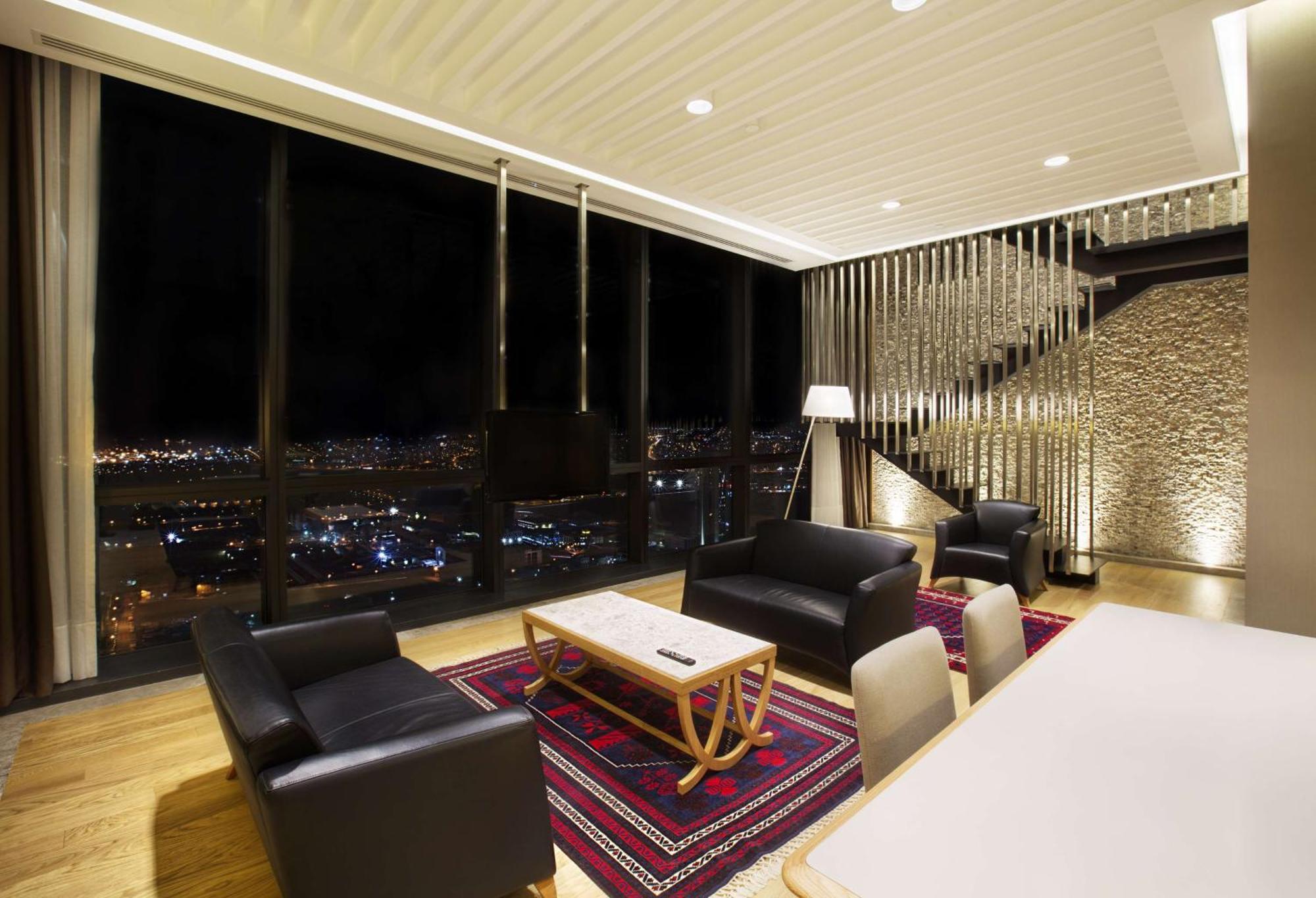 Doubletree By Hilton Istanbul-Avcilar
