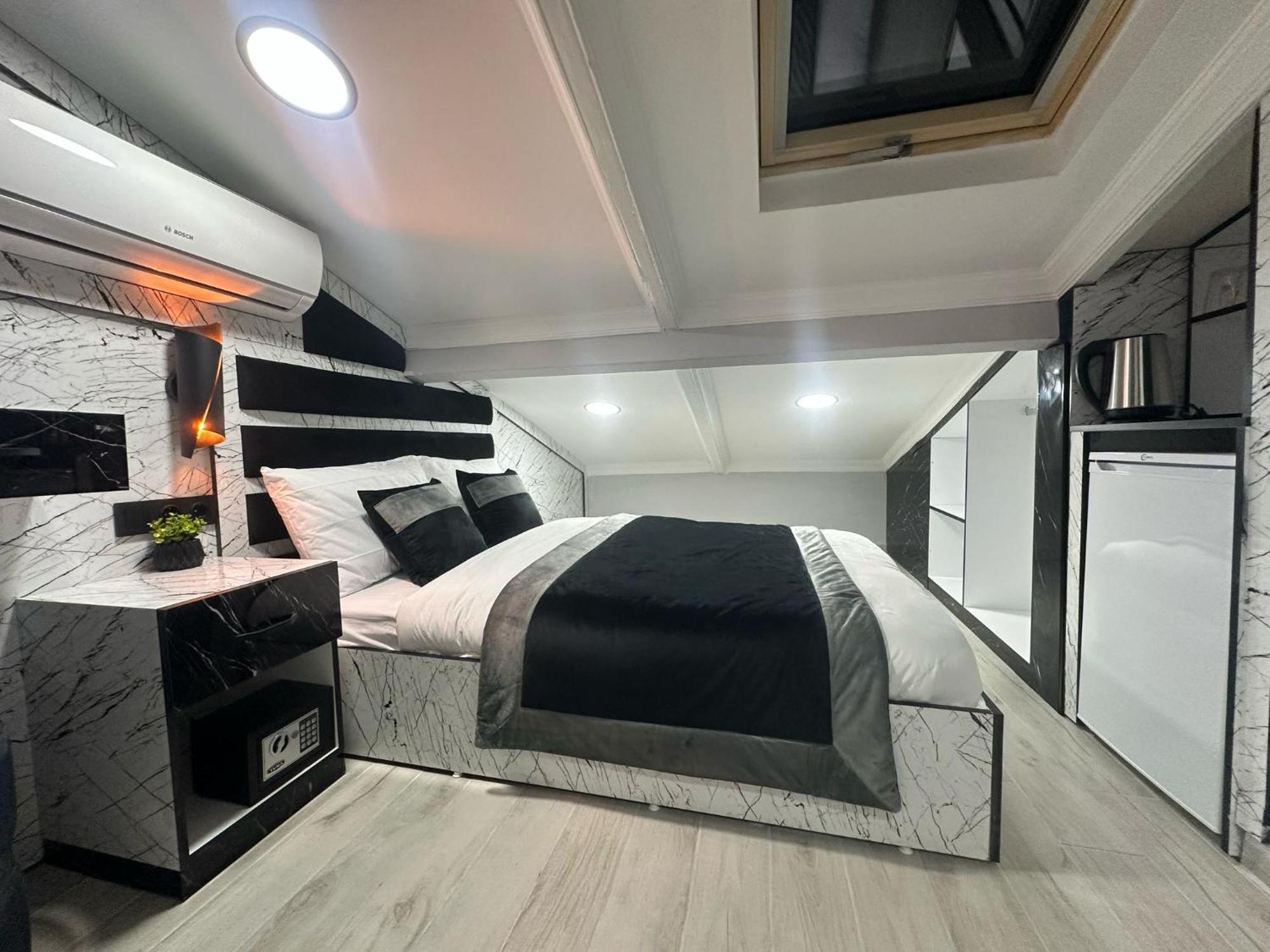 Taksim Larissa Hotel Suites