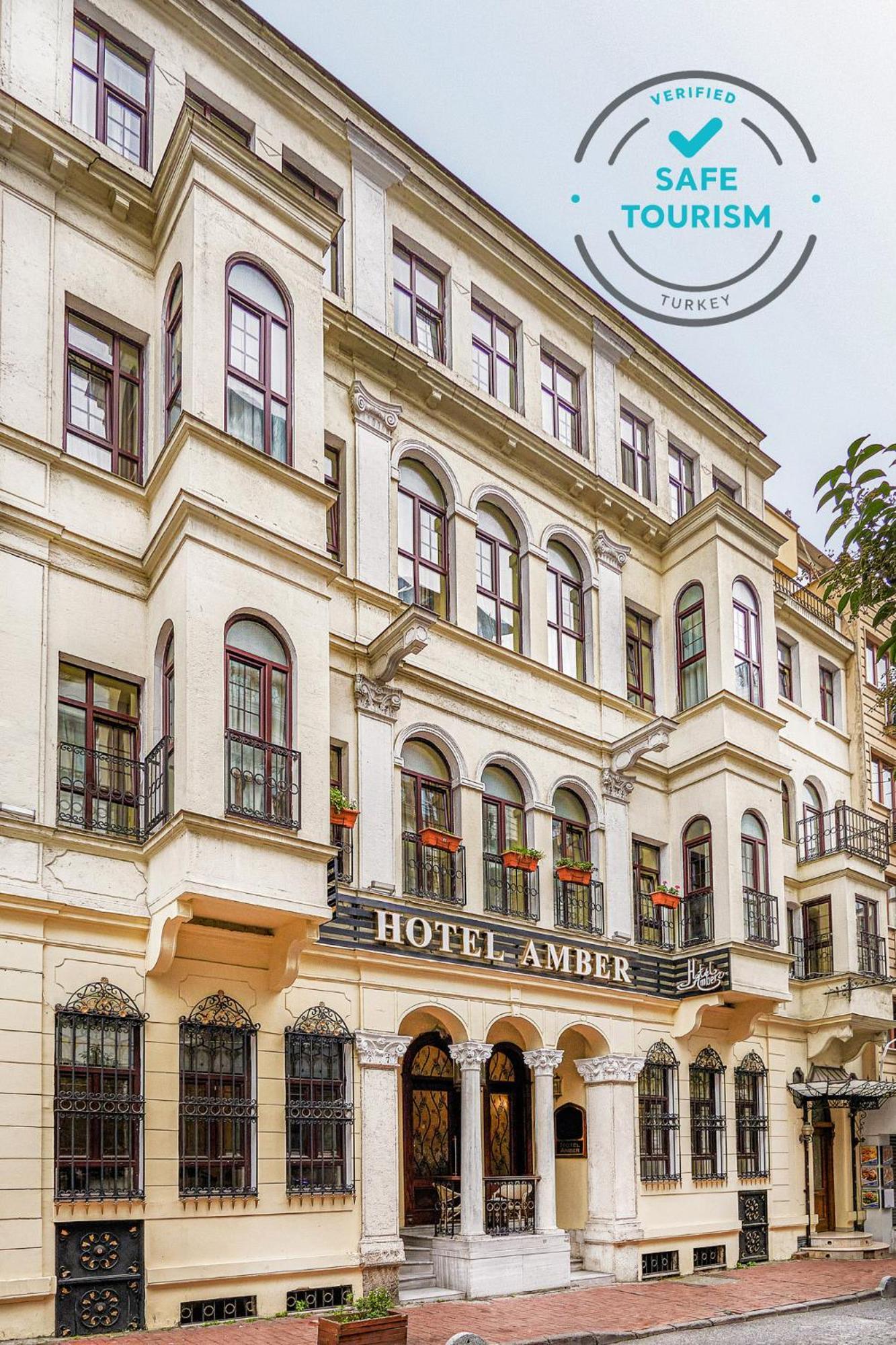 Amber Hotel & Spa